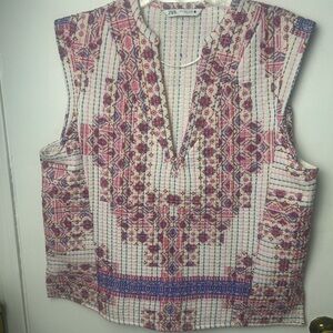 Zara Women's Multicolor Geometric floral quilted boho vest